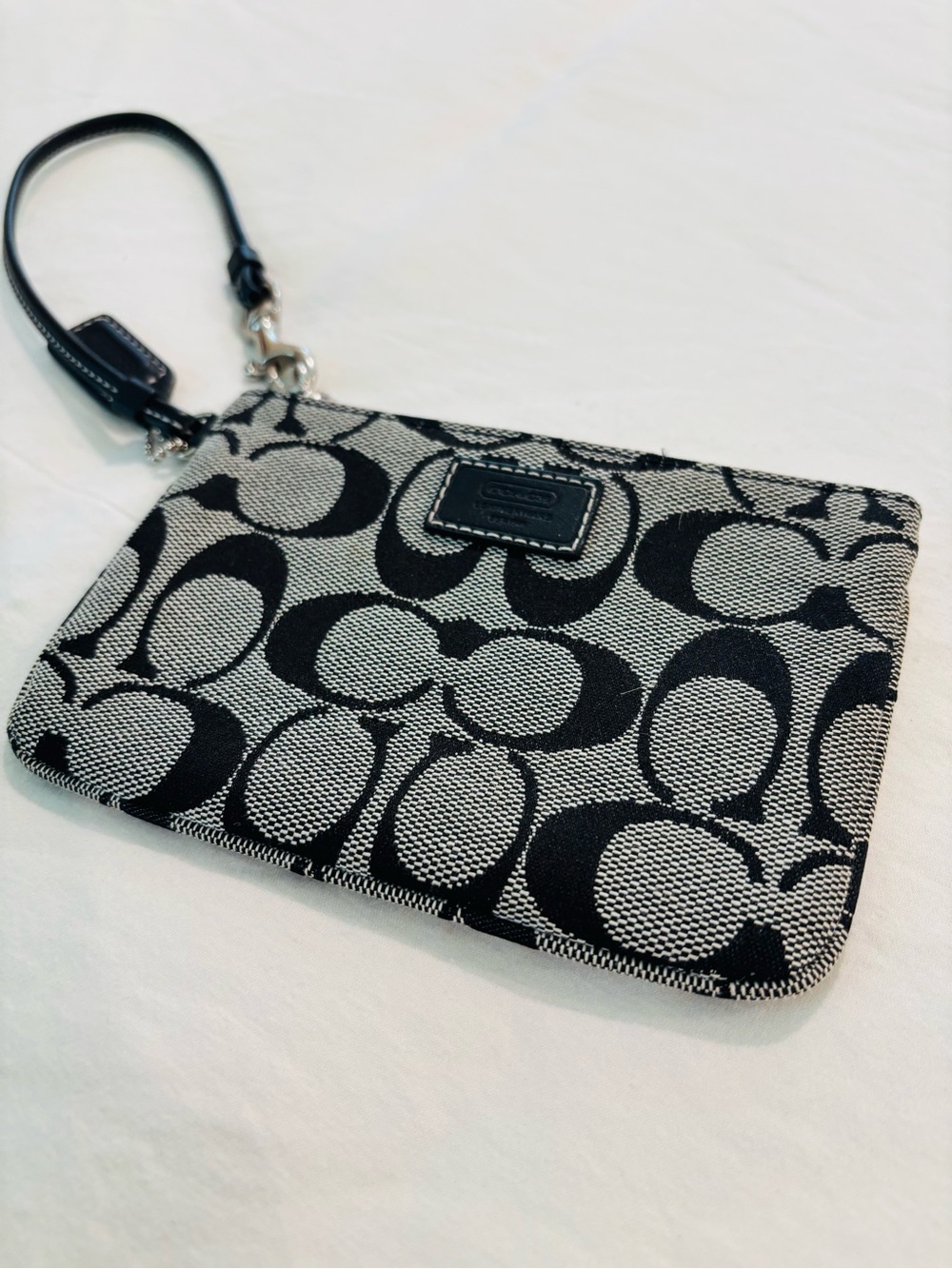 Coach Women’s Signature Pattern Canvas Mini Wristlet